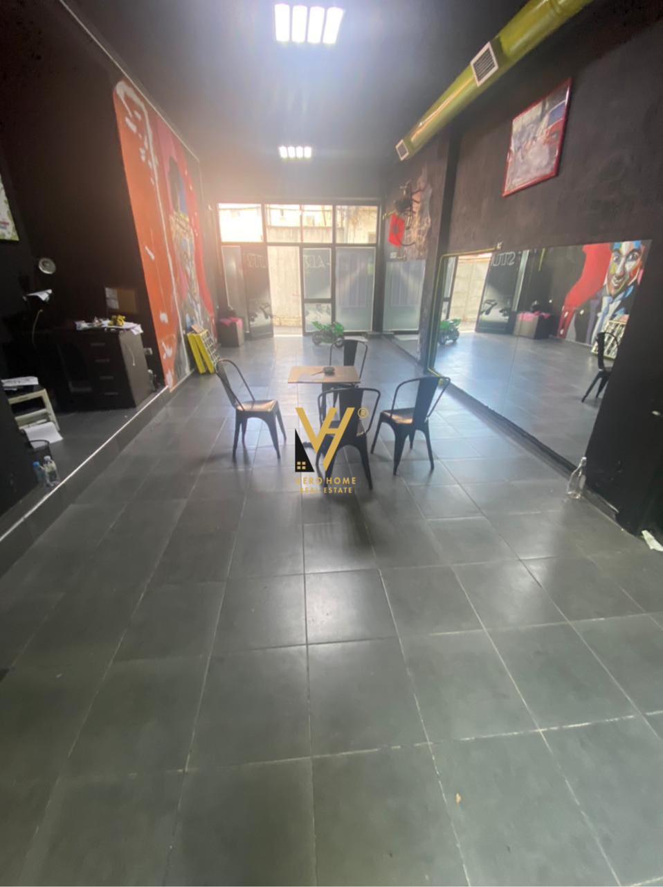 AMBIENT 67 M2 TE RRUGA SIRI KODRA 400 EURO