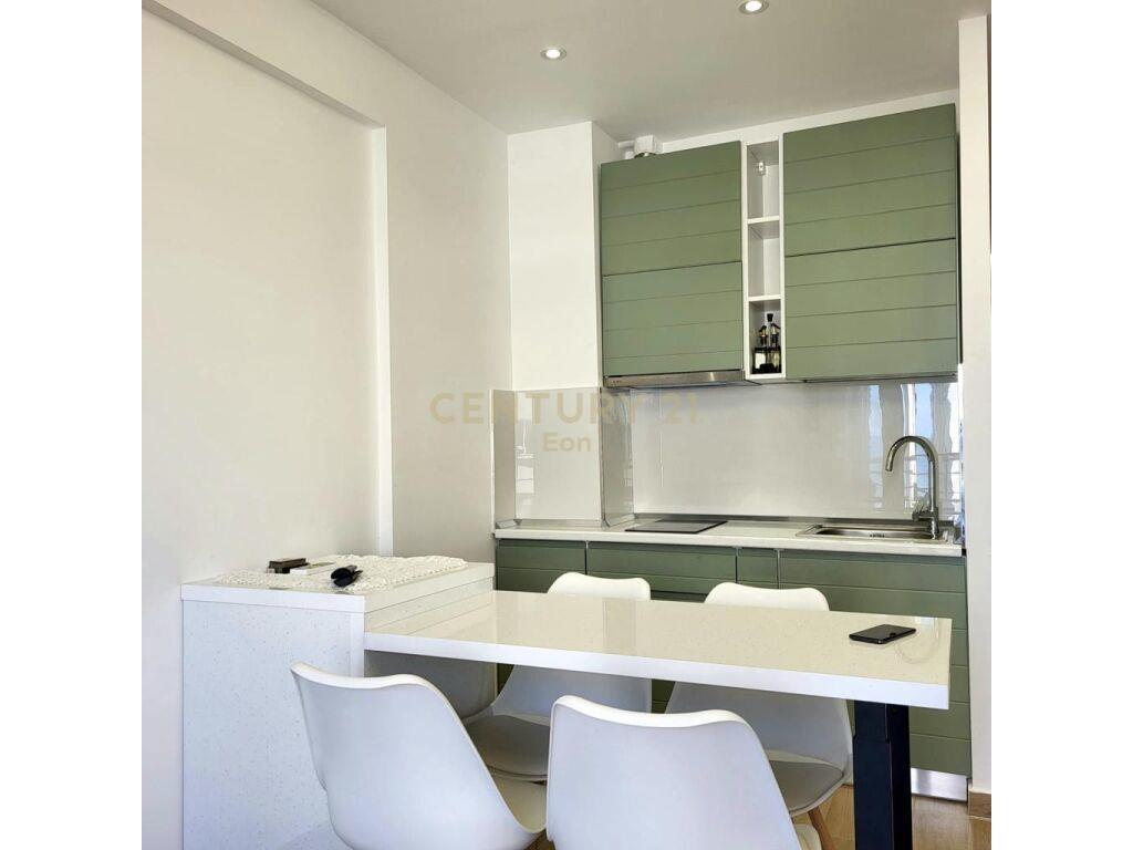 Apartament 2+1+2 me pamje deti per Qira në Durrës – 800€ | 9