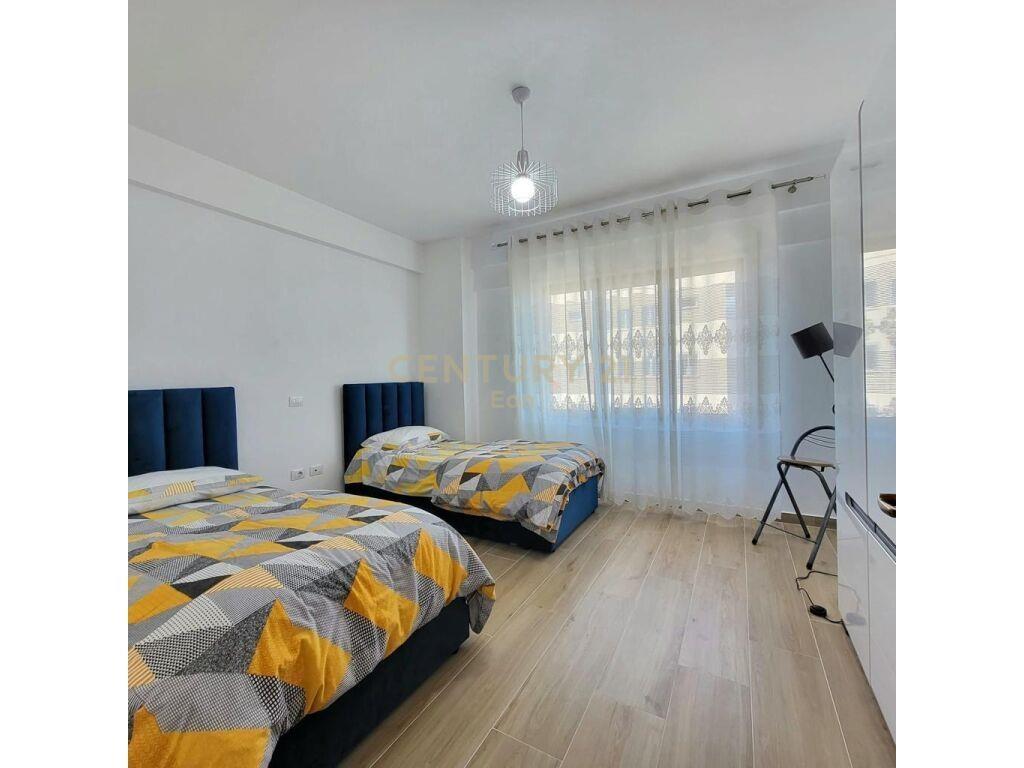 Apartament 2+1+2 me pamje deti per Qira në Durrës – 800€ | 9