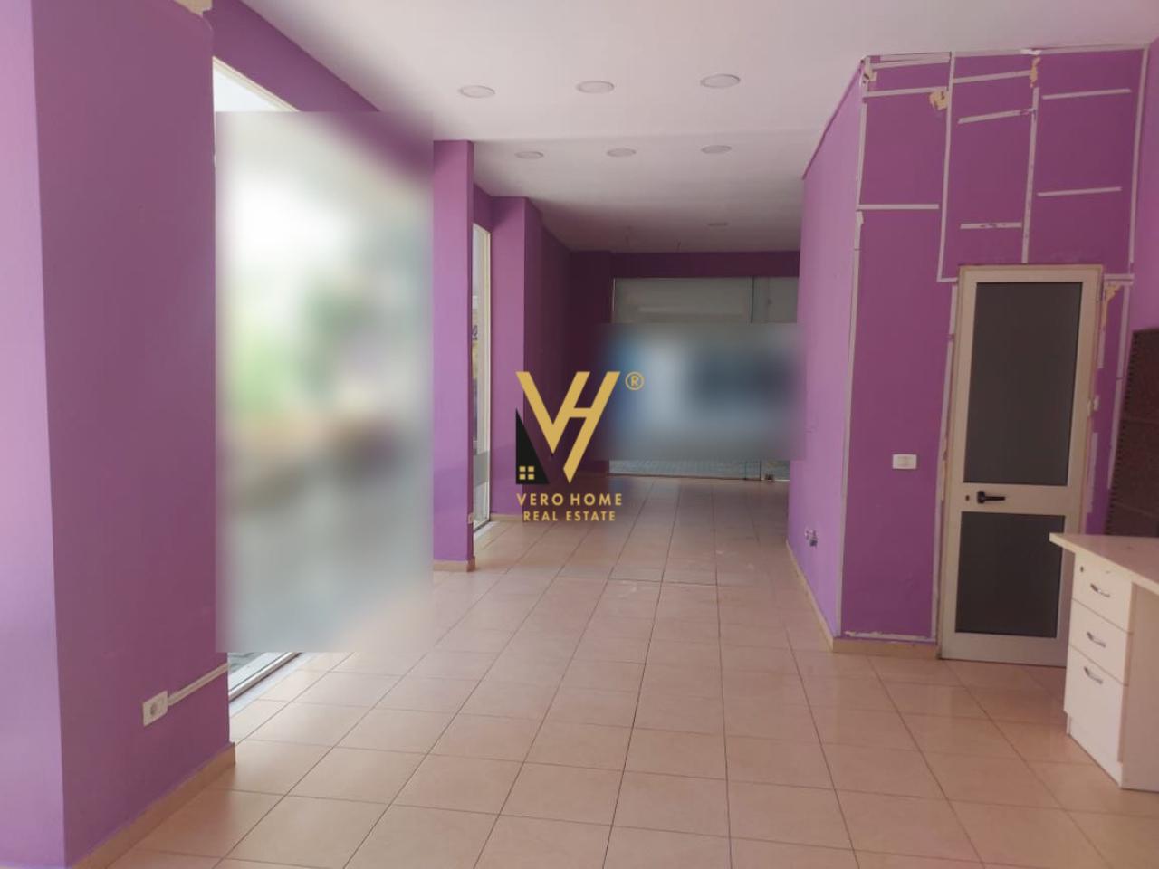 JEPET DYQAN 60 M2 ME QERA NE YZBERISHT 400 EURO