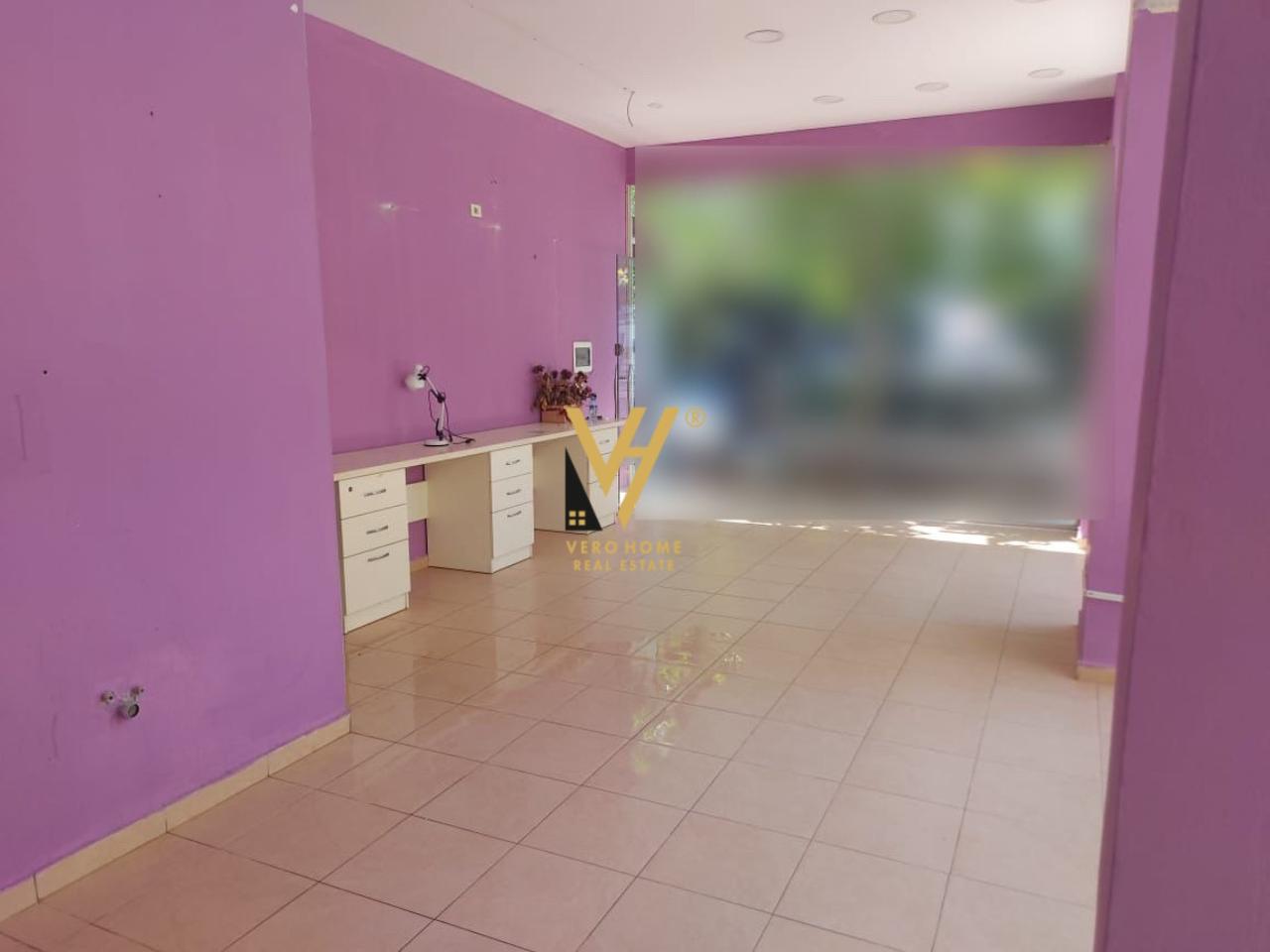 JEPET DYQAN 60 M2 ME QERA NE YZBERISHT 400 EURO