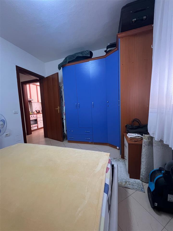 JEPET APRTAMENT ME QERA GOLEM!