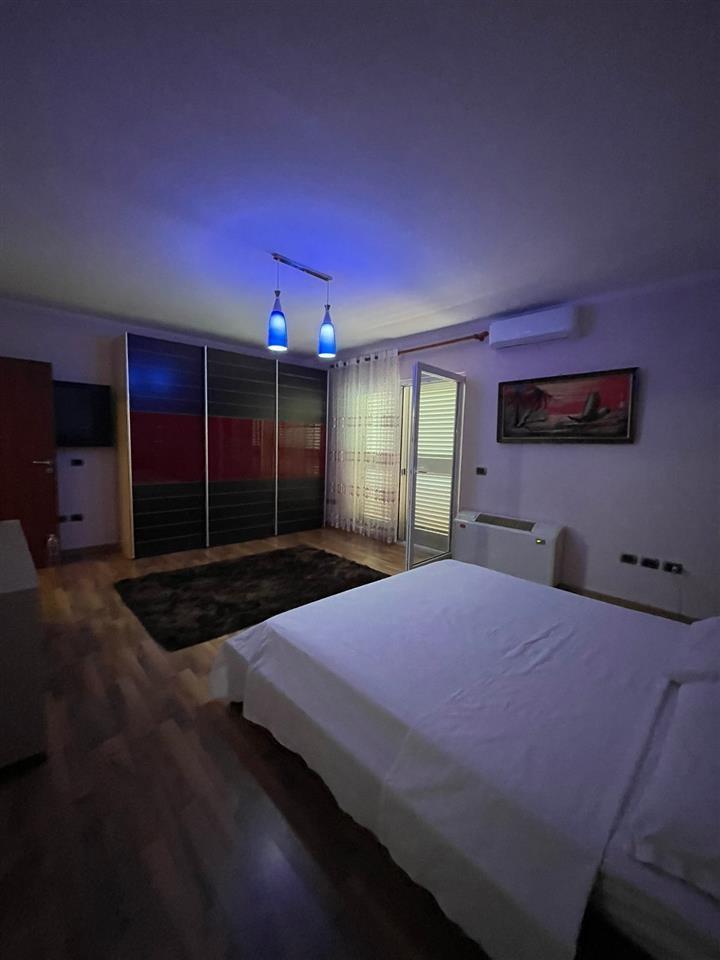 SHESIM SUPER APARTAMENT 158M2 PRAN STADIUMIT NE DURRES.