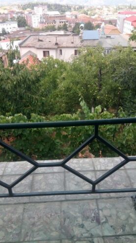 Shtepi Private Okazion me dy hyrje