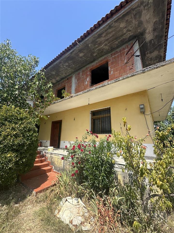 SHTEPI PRIVATE BABRRU