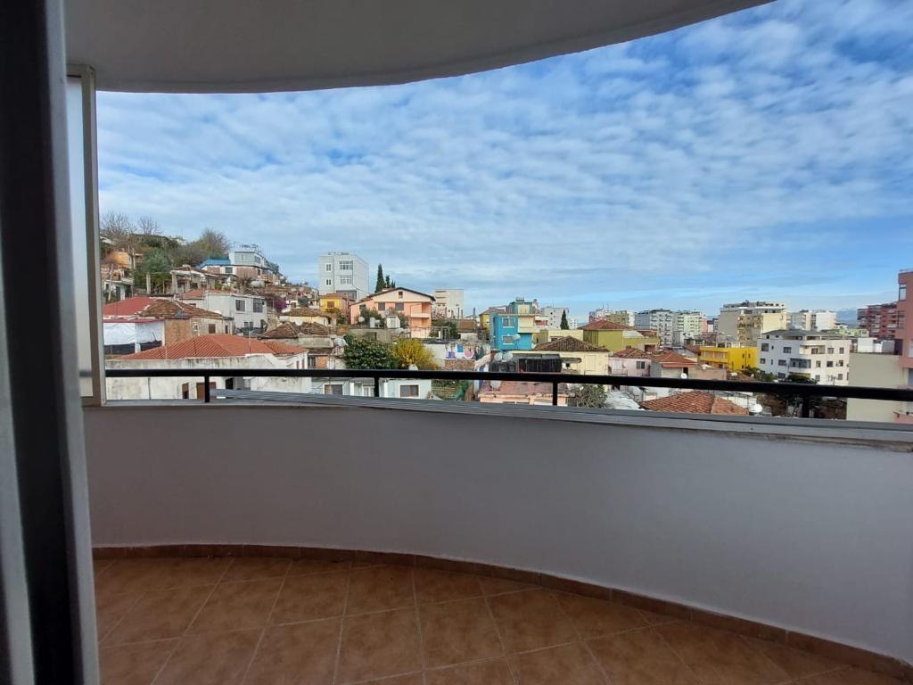 Apartament 2+1 me qera