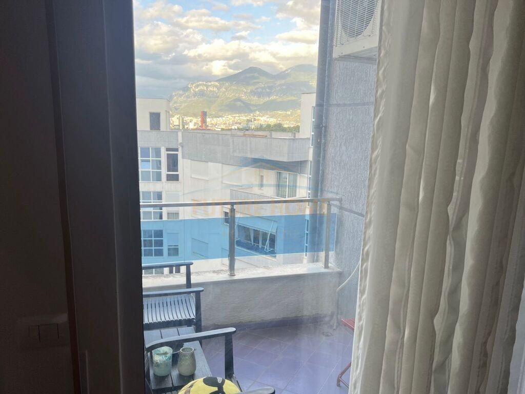 Disponojmë Apartament 2+1+2 me qera, i cili ndodhet te Kopsh