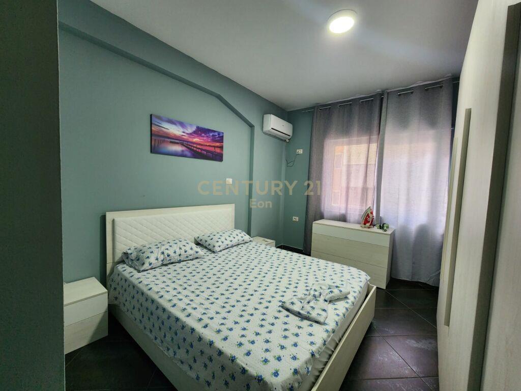 Apartament 1+1 për Qira në Plazh, Durrës Me Pamje Ansore Det