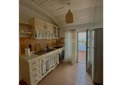 Shitet Duplex në Qendër të Durrësit!