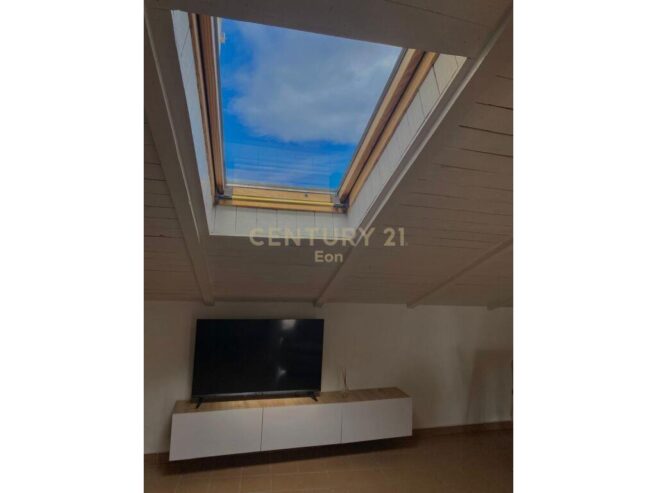 Shitet Duplex në Qendër të Durrësit!