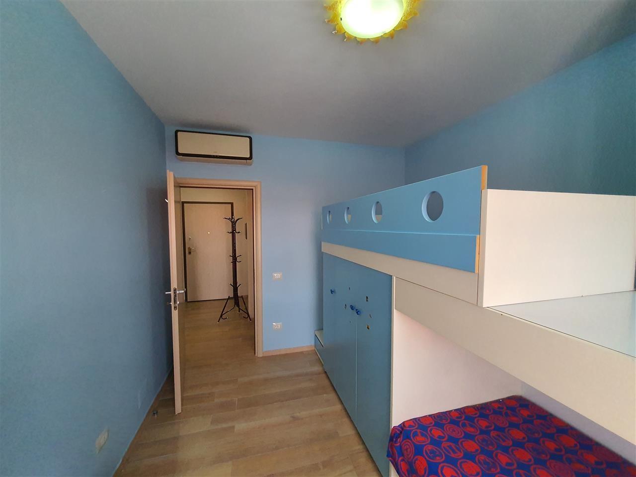 JEPET ME QIRA APARTAMENT 2+1+2 PRANE OXHAKUT!!