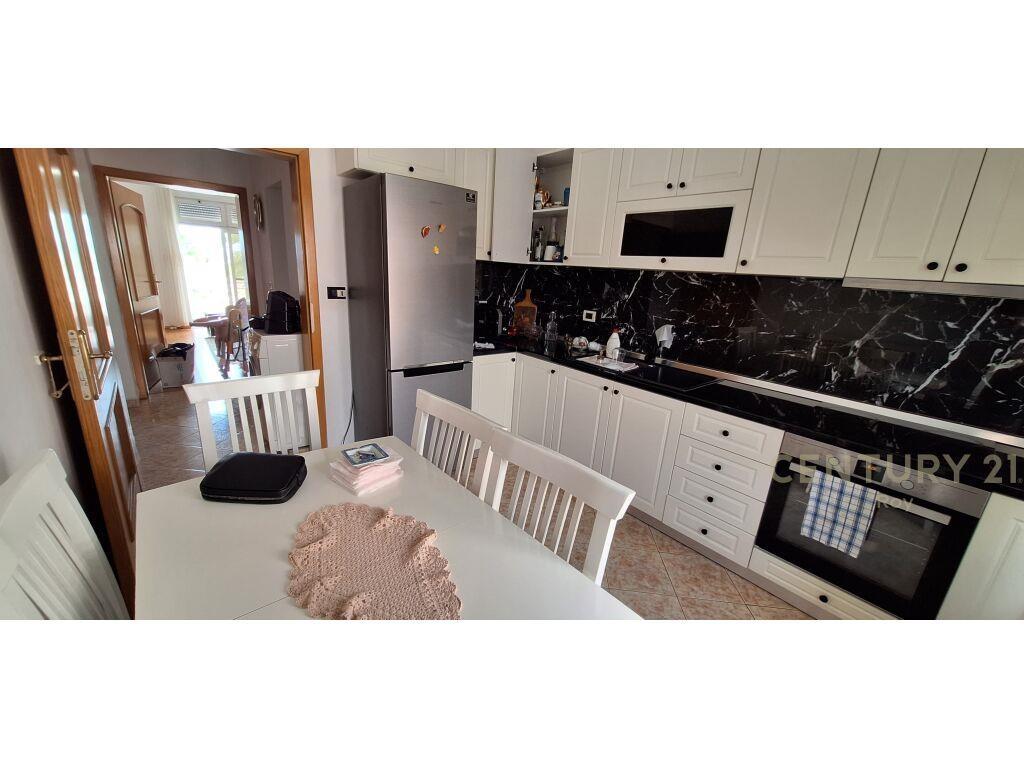 Apartament me pamje deti 1+1 me qira në Vollga, Durrës – 500