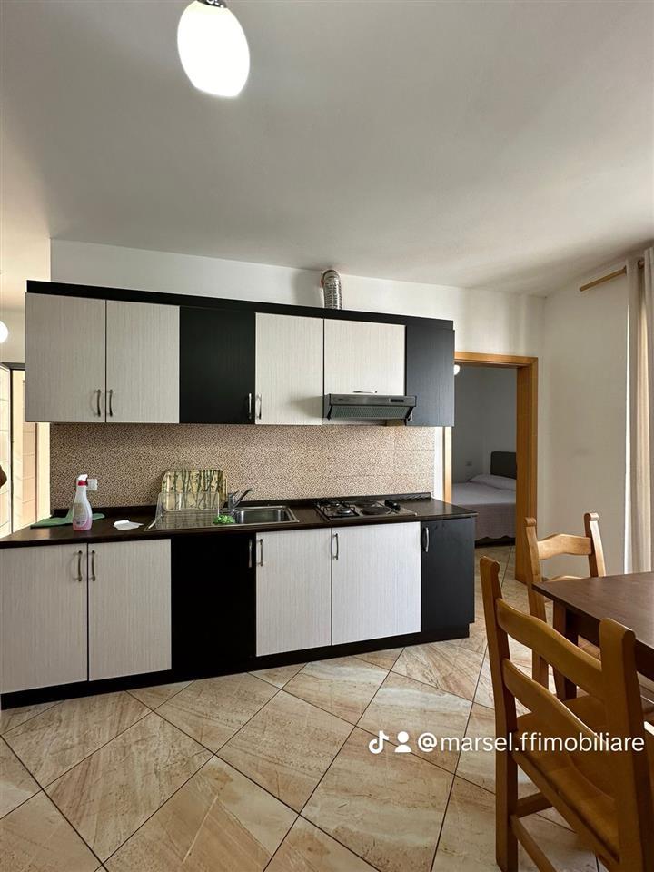 Apartament 1+1 me qera, Plazh, Durres.