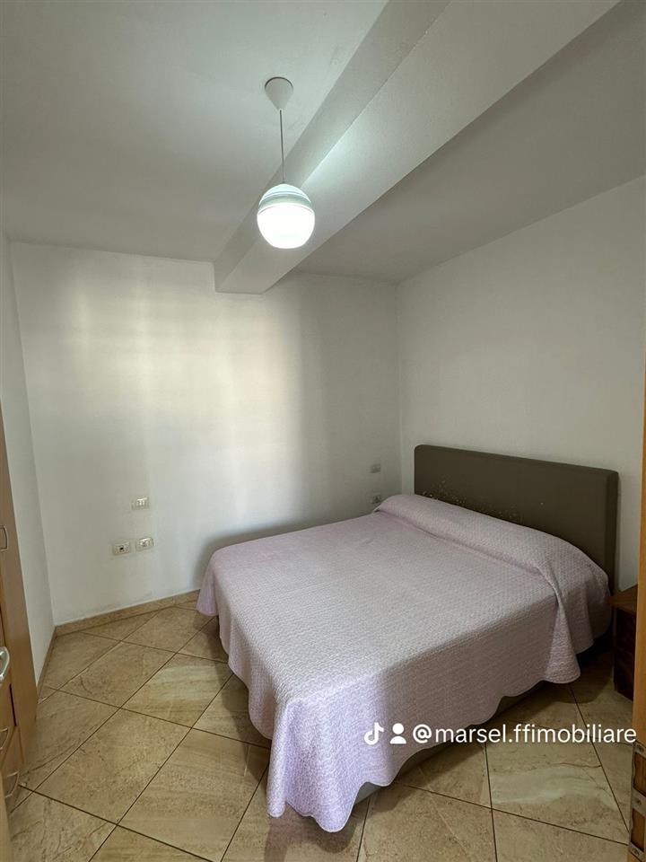 Apartament 1+1 me qera, Plazh, Durres.