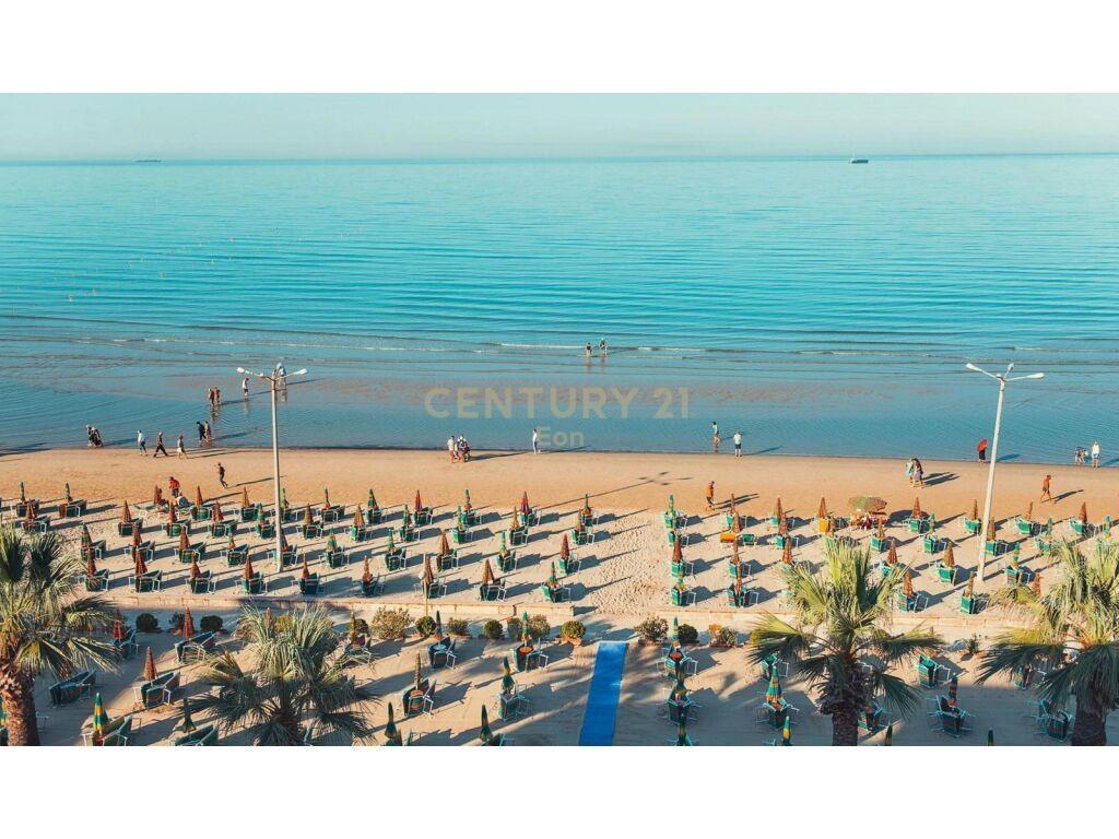 SHITET 1+1 VIJE PARE ME DETIN PAMJE BALLORE ME DETI NE PLAZH