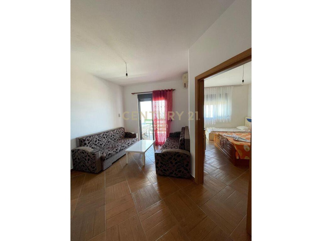 SHITET 1+1 VIJE PARE ME DETIN PAMJE BALLORE ME DETI NE PLAZH