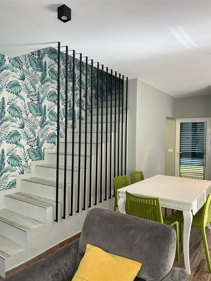 SHITET VILE NE QERRET SHUME PRANE DETIT !