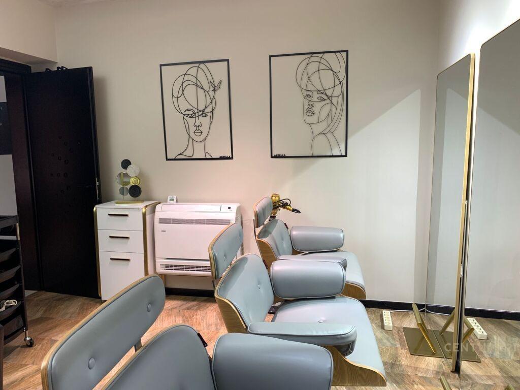 SHITET BIZNES SALLON BUKURIE TEK STADIUMI DINAMO!