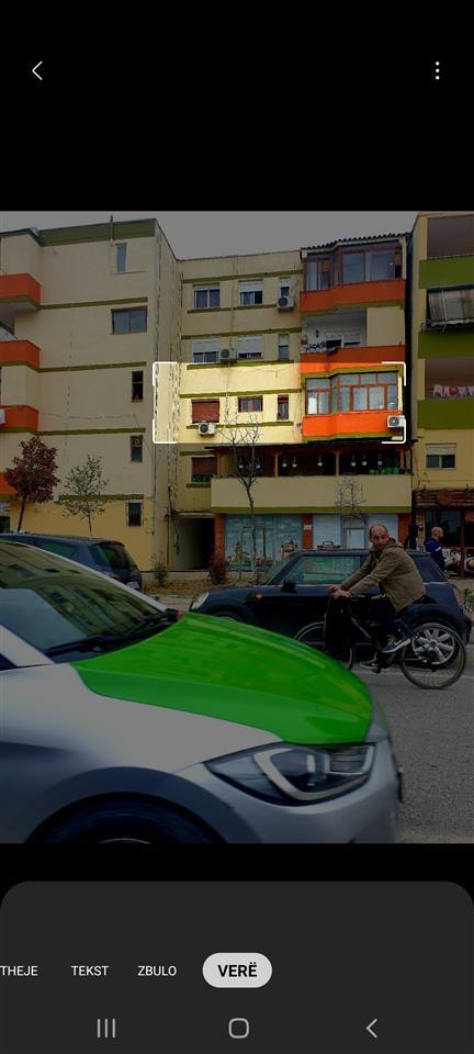 Shitet *Apartament 3+1kati 3 “15tetori Fier “