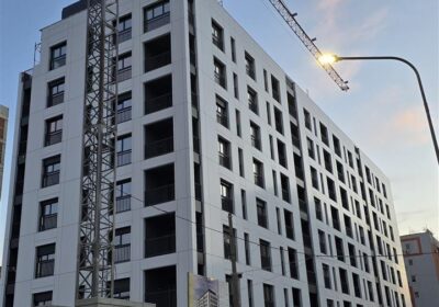Shitet Apartament 1+1/ Bulevardi Ri /Elbavo