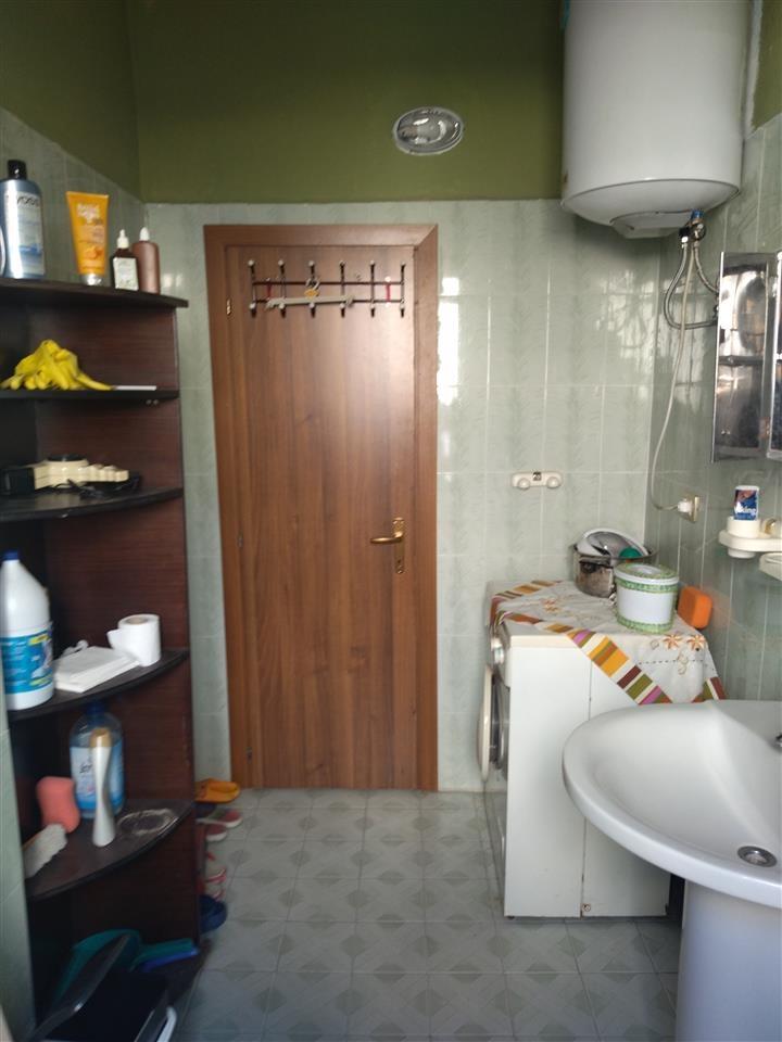 apartament prane royal plazh me pamje deti