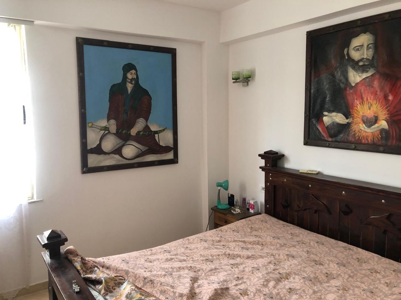 Jepet me qera mujore. Durres, Plazh.