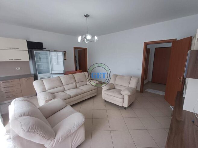 Shitet, Apartament 2+1,Tek Kazazi, Durres