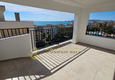Ofrome 3 apartamente 1+1 per shitje plazh Durres.