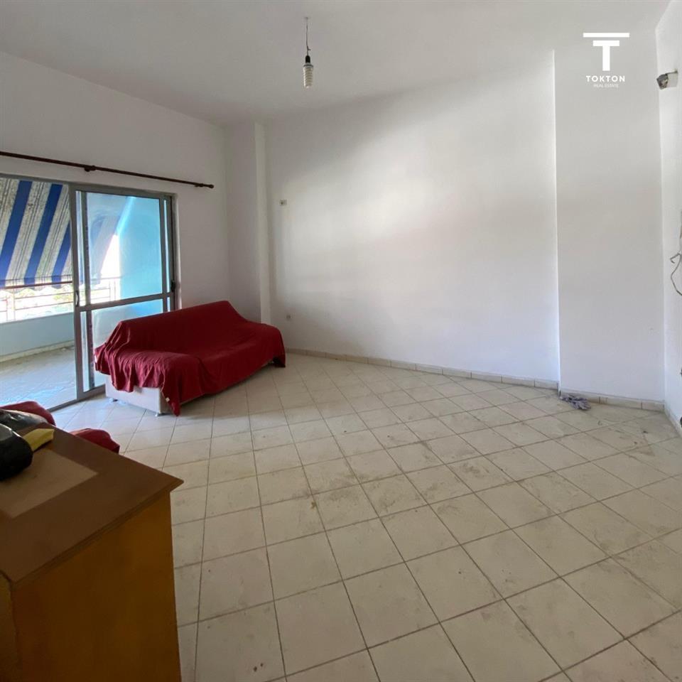 Tirane, shitet apartament 2+1 Kati 1, 119 m² 125.000 €