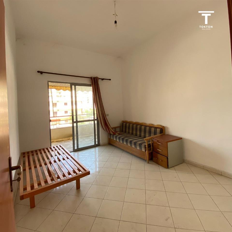 Tirane, shitet apartament 2+1 Kati 1, 119 m² 125.000 €