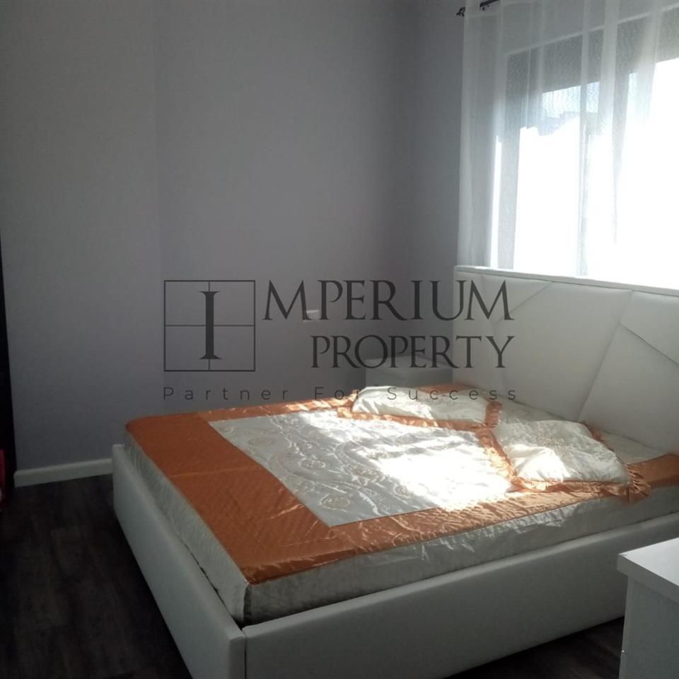 JEPET ME QIRA APARTAMENT 1+1DURRES