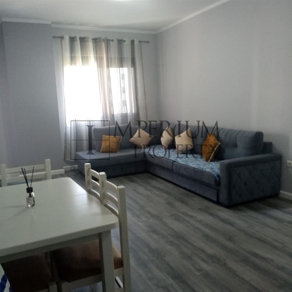 JEPET ME QIRA APARTAMENT 1+1DURRES