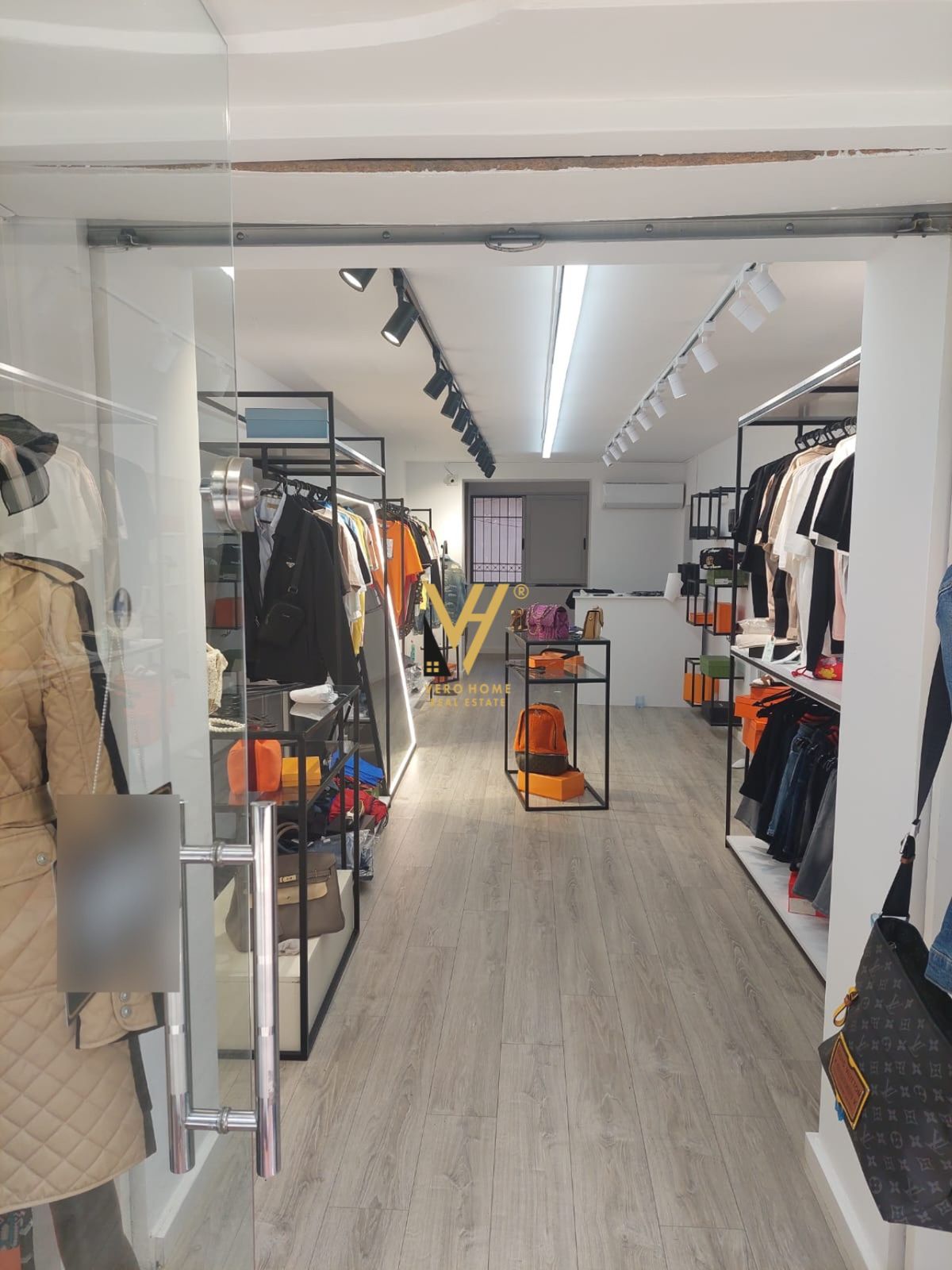 DYQAN 50 M2 NE BLLOK 1.500 EURO