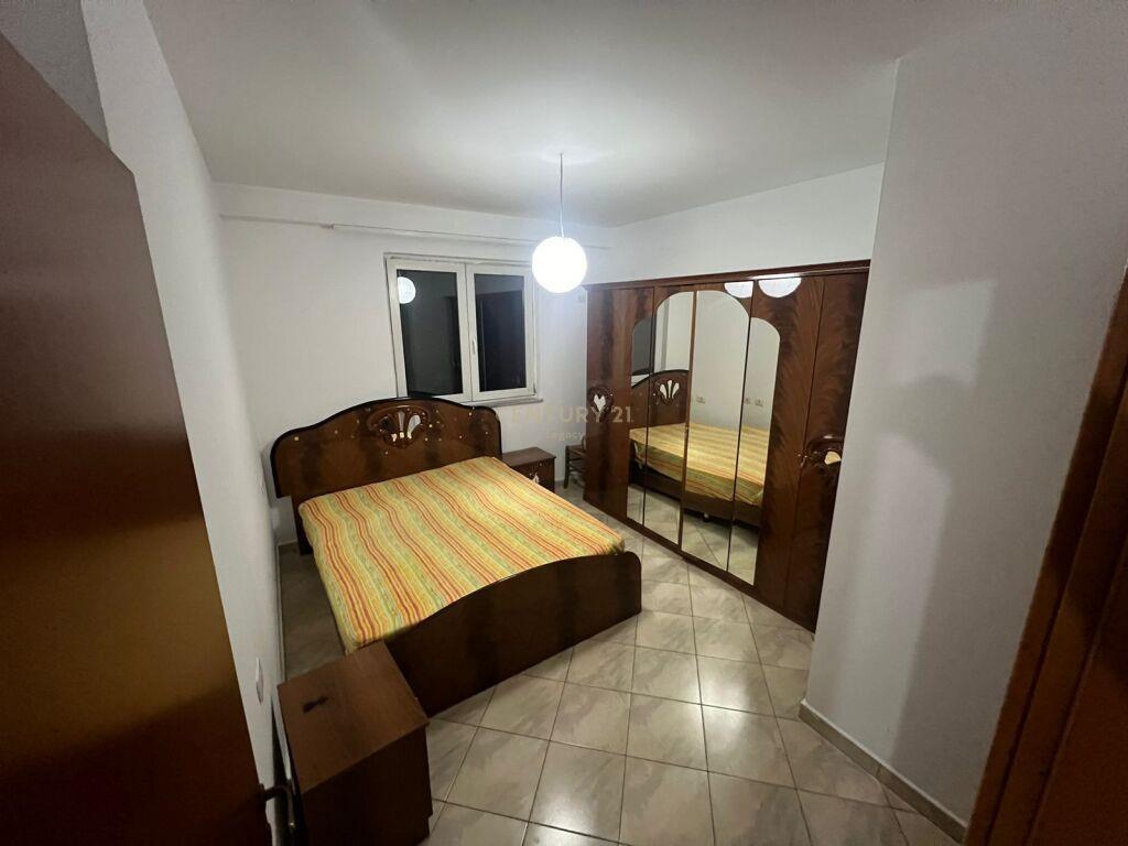 *Japim apartament me qira – 2+1+2 tek Rruga e Dibrës*