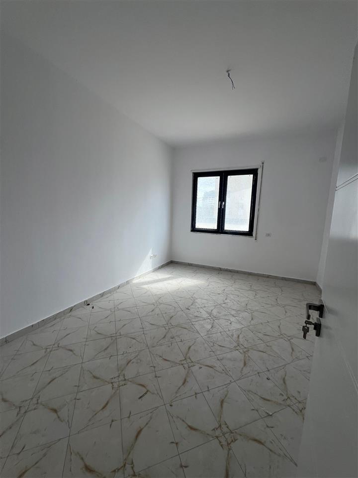 SHITET APARTAMENT 2+1+2 VOLLGA DURRES!