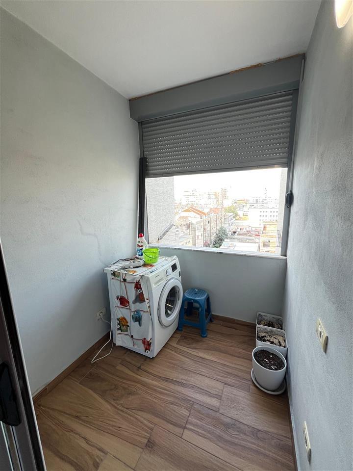 JEPET ME QIRA APARTAMENT 2+1 PRAN UKD!