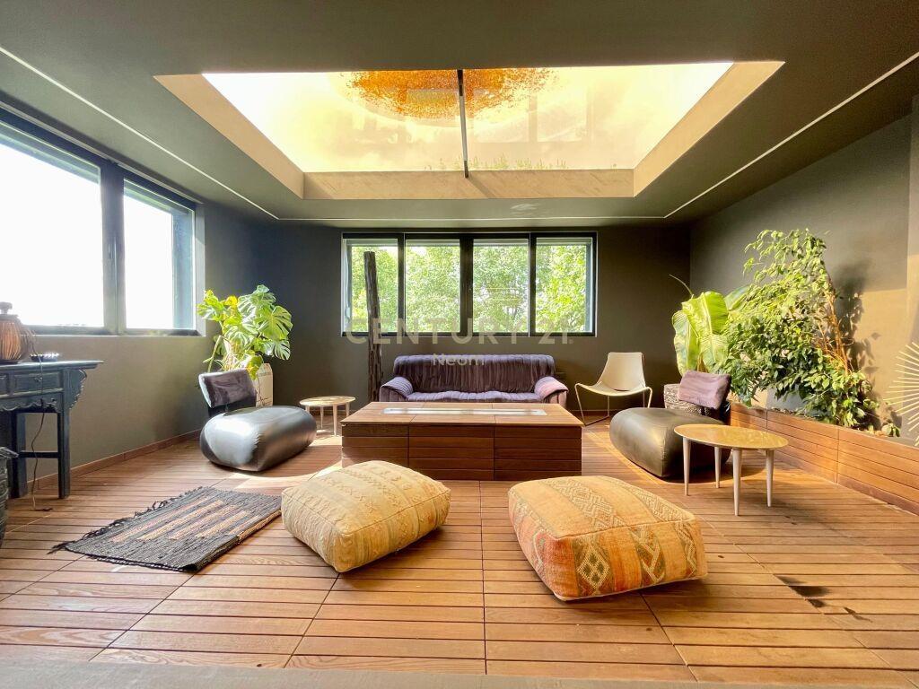 Long Hill Residence , Apartament per Qira 3+1+3 me 2 Poste p