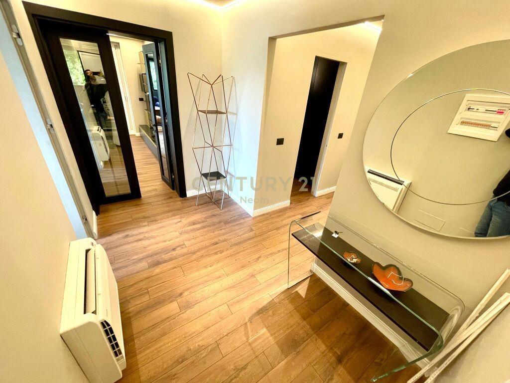 Long Hill Residence , Apartament per Qira 3+1+3 me 2 Poste p