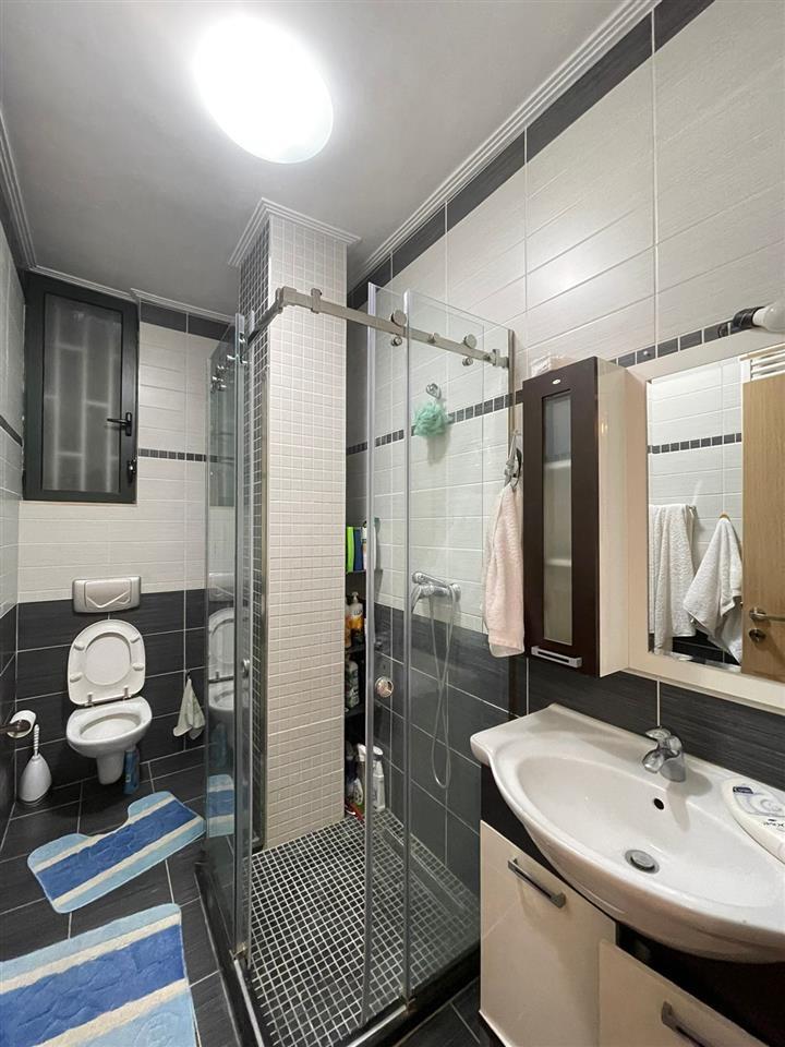 SHITET APARTAMENT 1+1 KOMUNA E PARISIT TIRANE