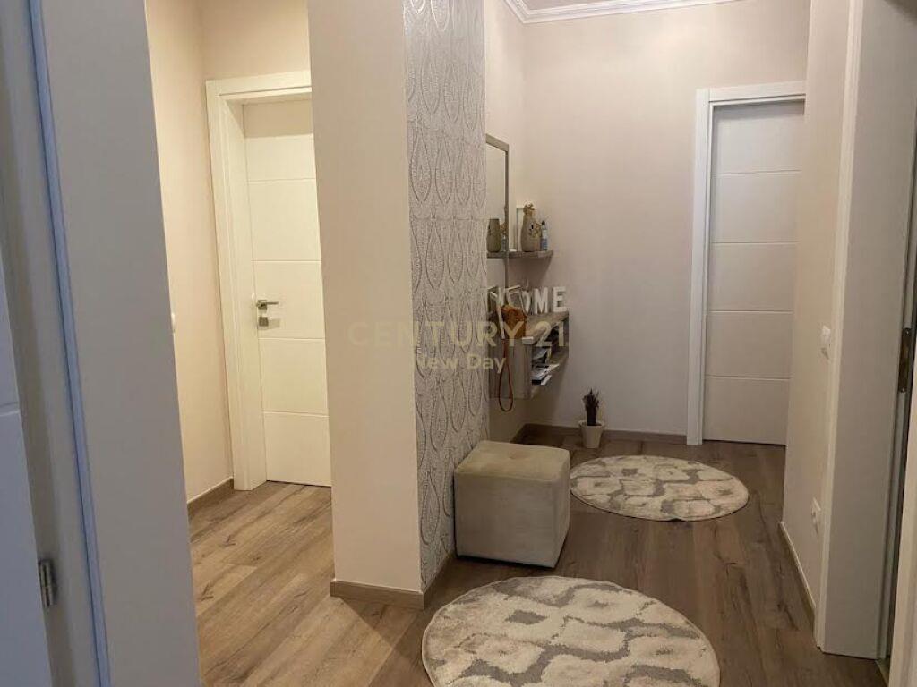 Apartament ne shitje ne Qender