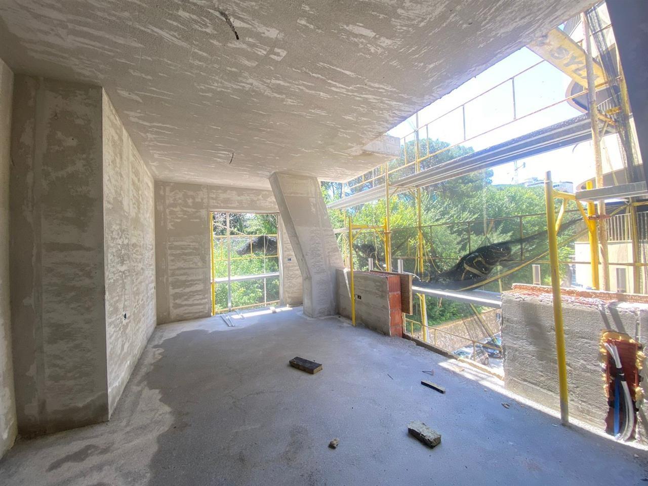 Shitet, APARTAMENT 2+1, Prane Stadiumit Air Albania