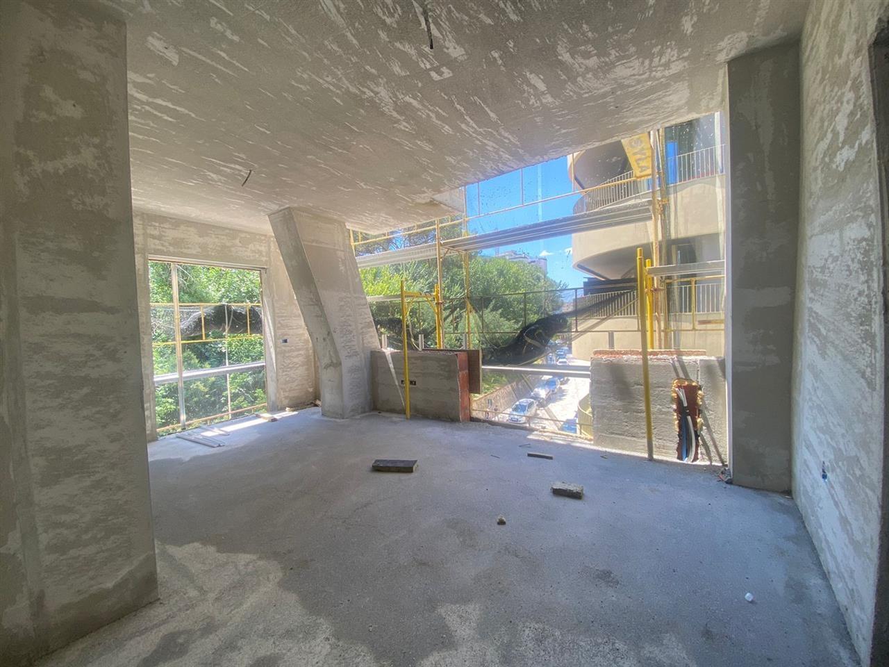 Shitet, APARTAMENT 2+1, Prane Stadiumit Air Albania