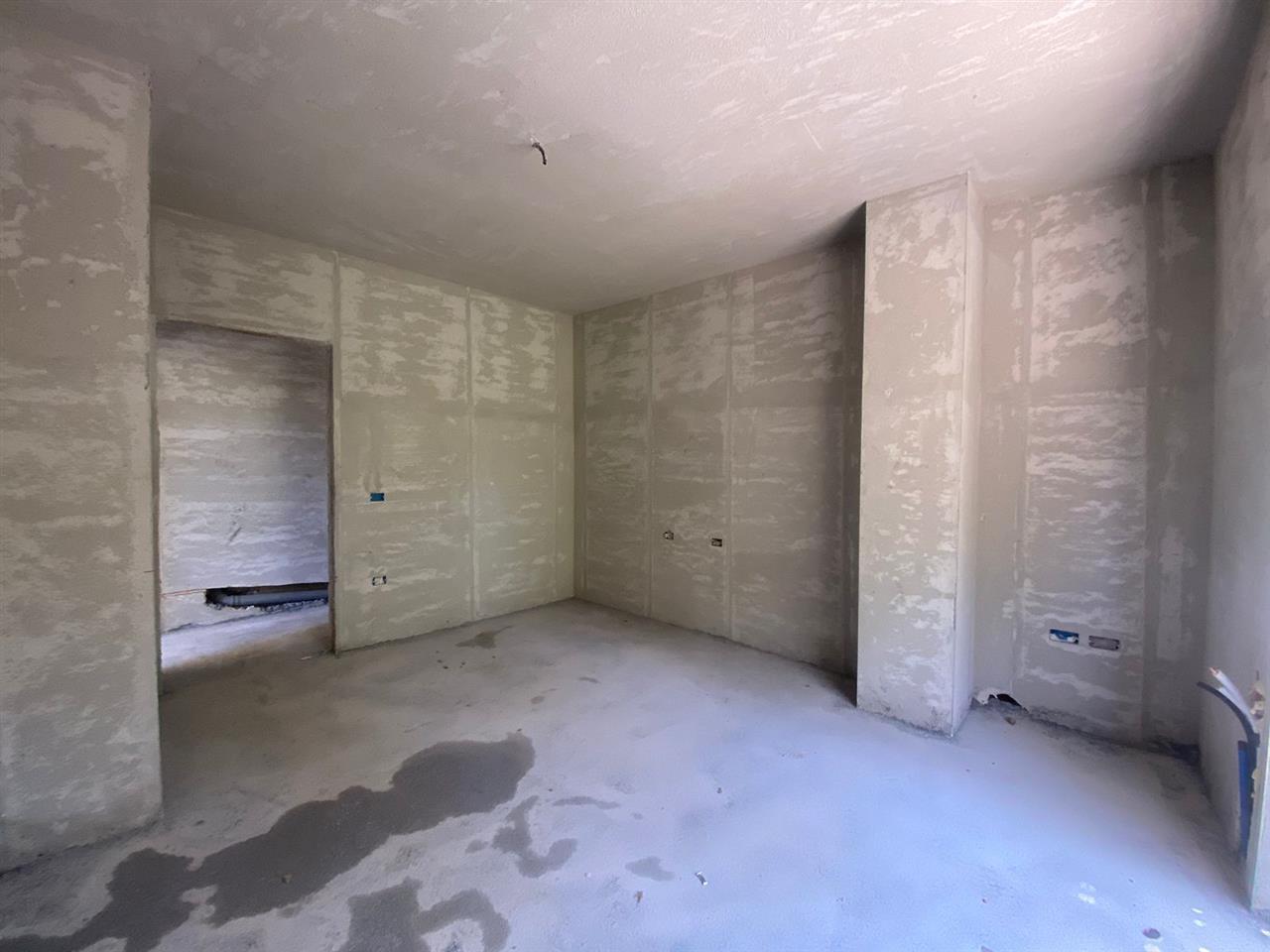 Shitet, APARTAMENT 2+1, Prane Stadiumit Air Albania