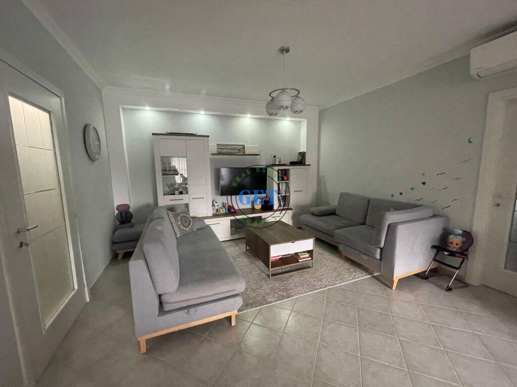 Shitet, Apartament 2+1+2 ballkone, Plazh Iliria, Durrës