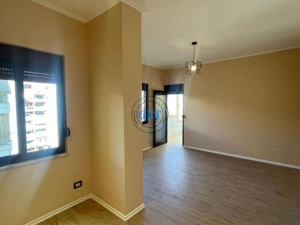 Shitet, Apartament 1+1, Ish Rajoni, Durres