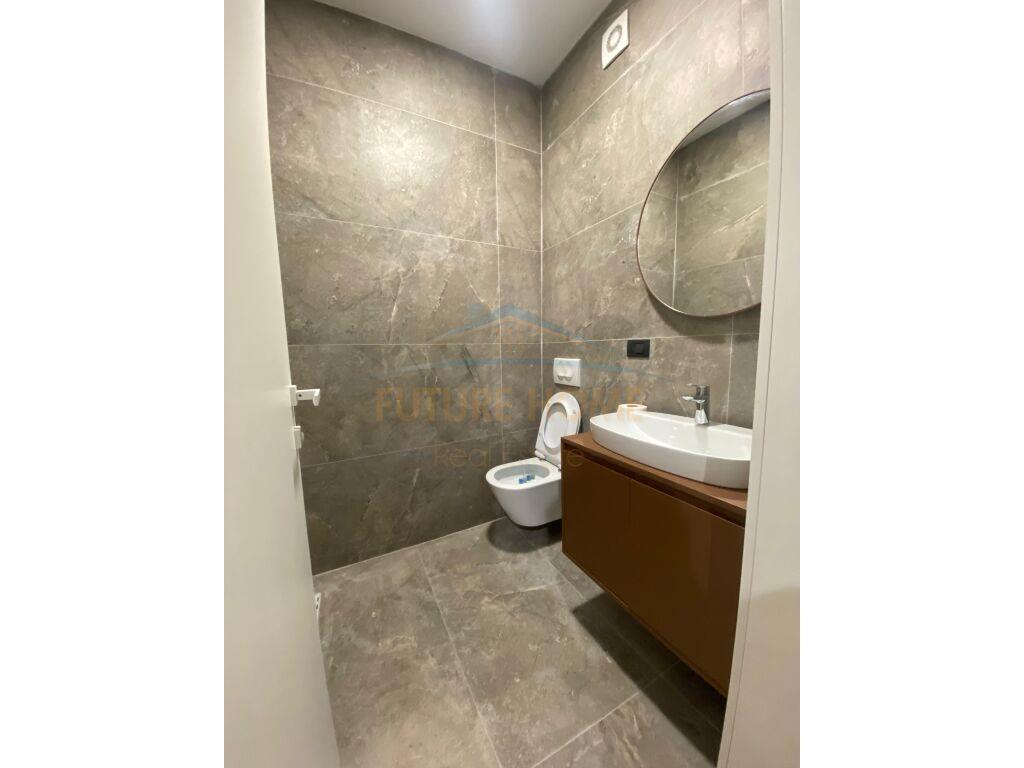 Shitet Apartament 2+1, Kompleksi Fz, Liqeni i Thate