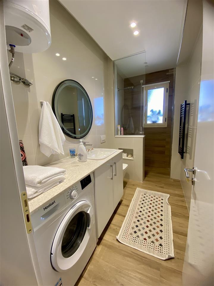 Apartament me qera 1+1 tek shkolla e Marinës