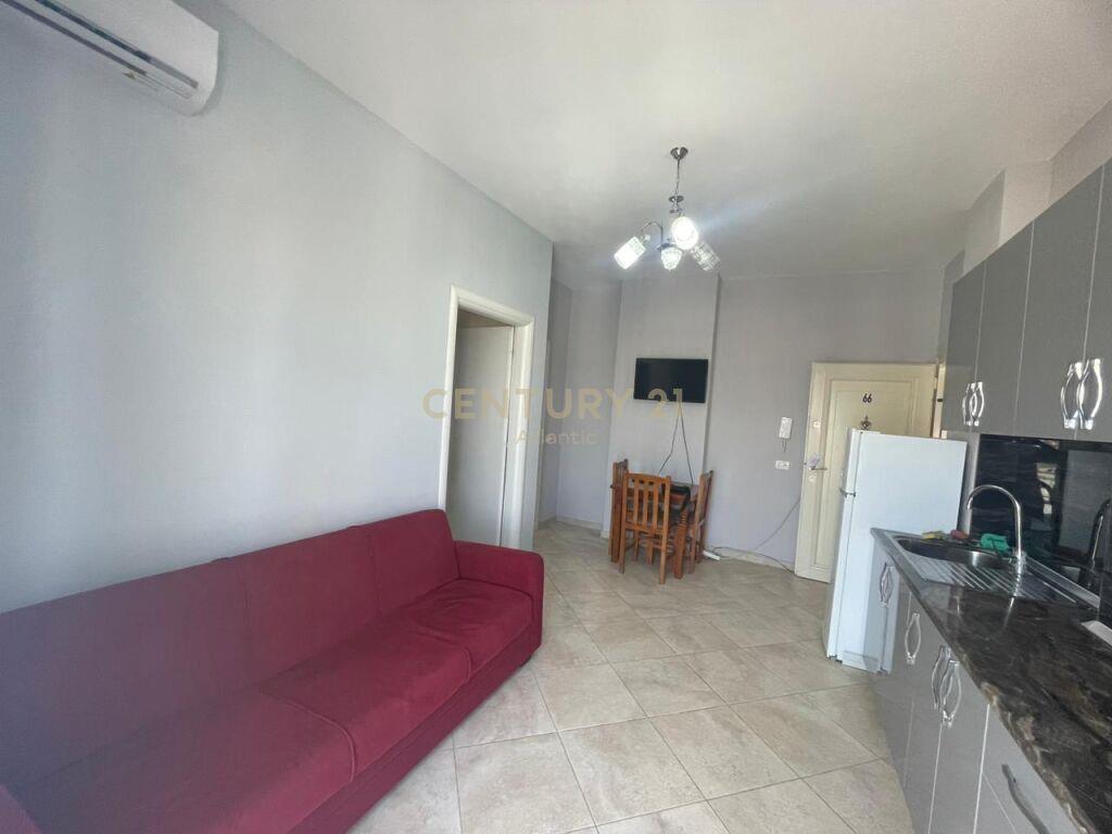 JEPET ME QERA APARTAMENT 1+1 NE PLAZH ILIRIA!