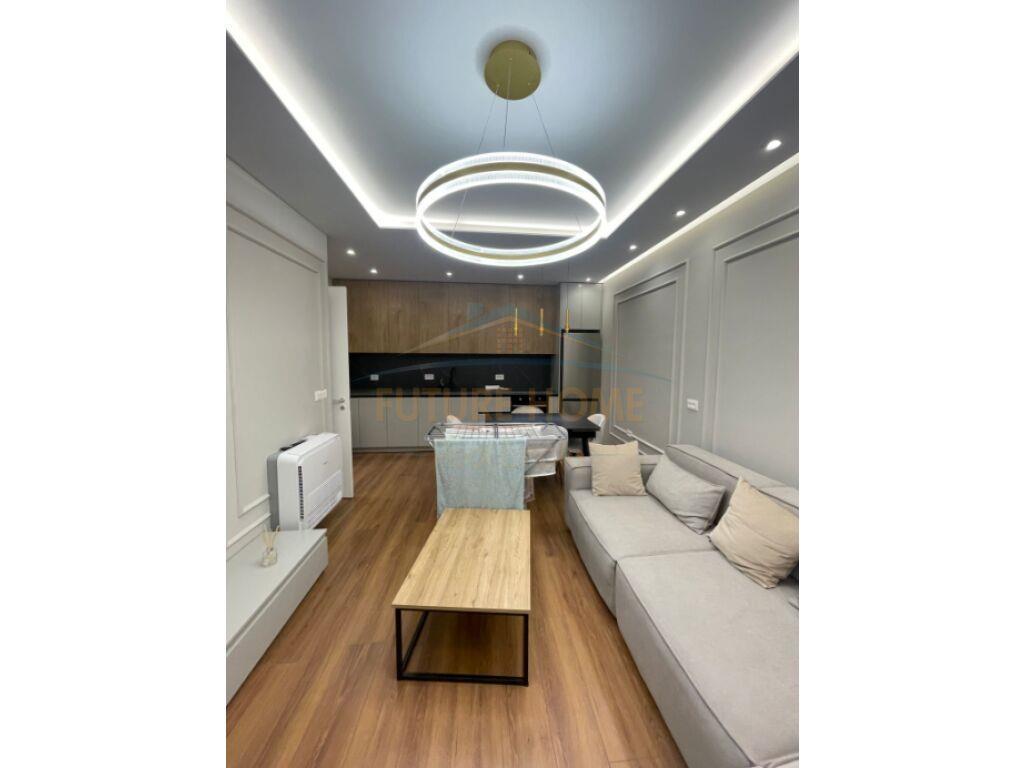 Qera, Apartament 2+1+2+Post Parkimi, Kodra e Diellit, Tiranë