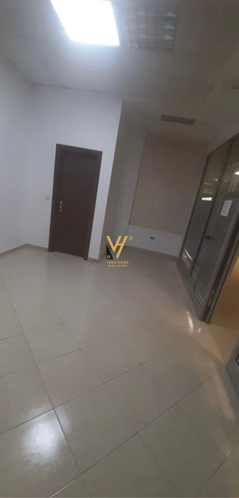 ZYRE 26 M2 ME QERA TE CONDOR CENTER 40.000 LEKE